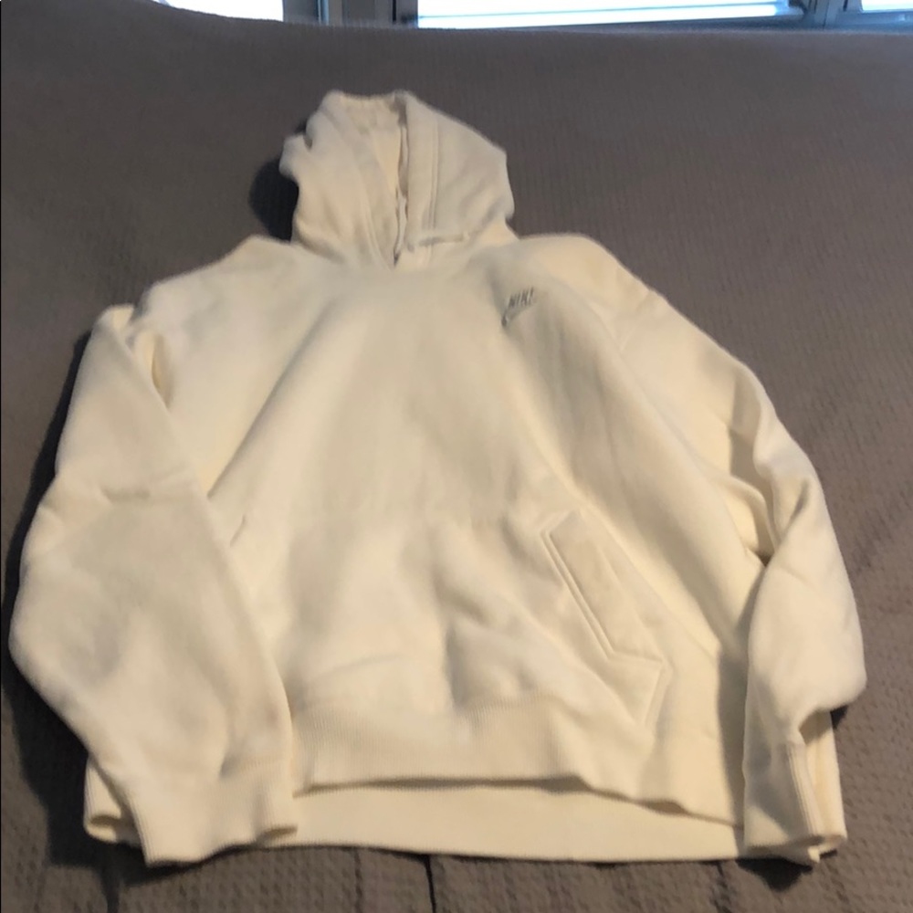 Nike Mens size Large color White